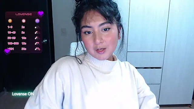 zakura ania online show from March 12, 4:40 am