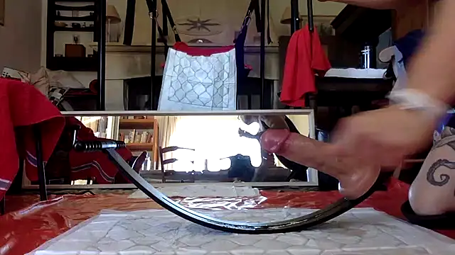 Snapshot of YONIYOGA chatting on March 29, 11:43 am YONIYOGA online show from March 29, 11:43 am