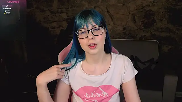 Snapshot of SofiaSterns chatting on March 24, 1:54 am SofiaSterns online show from March 24, 1:54 am