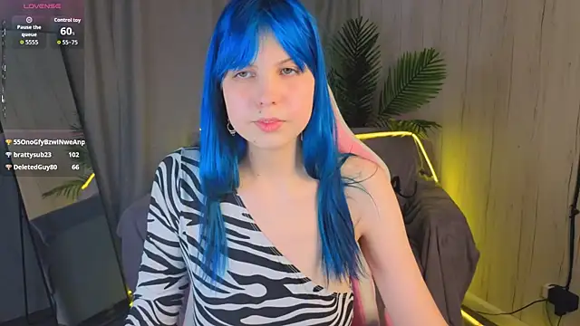 Snapshot of SofiaSterns chatting on April 11, 7:45 am SofiaSterns online show from April 11, 7:45 am