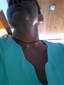 Lorenaluna online show from April 18, 2:43 pm