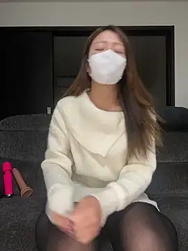 Snapshot of _RAN_ch chatting on March 15, 8:15 pm RAN ch online show from March 15, 8:15 pm