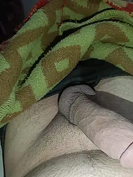 Snapshot of luxxoos chatting on March 25, 10:38 pm luxxoos online show from March 25, 10:38 pm