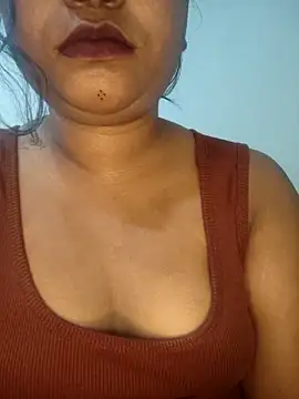 Cutie bae011 online show from March 25, 6:47 pm