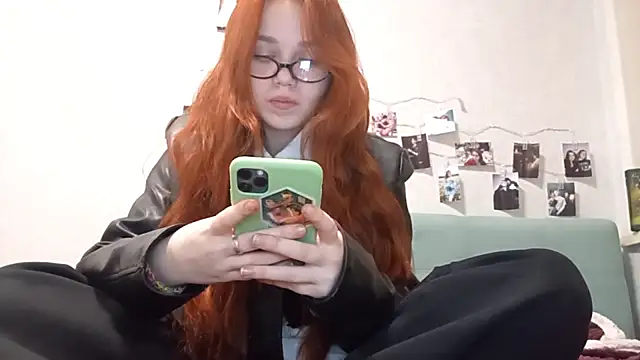 DizzyRina online show from February 24, 3:21 pm