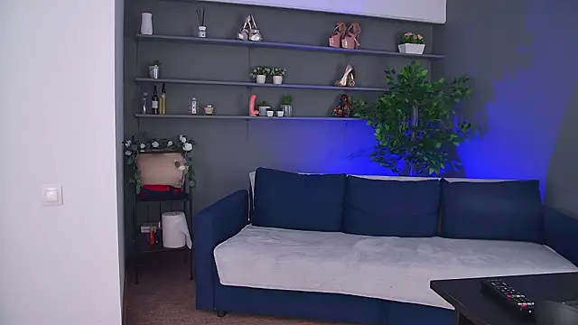 Snapshot of DesiMissy chatting on March 14, 4:29 am DesiMissy online show from March 14, 4:29 am