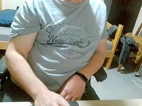 Snapshot of pozitiva000 chatting on February 28, 7:48 pm pozitiva000 online show from February 28, 7:48 pm