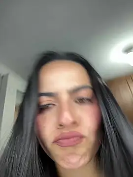 Snapshot of Ivonneadams chatting on April 5, 3:04 am Ivonneadams online show from April 5, 3:04 am