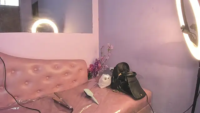 Snapshot of Keitty_Rose chatting on March 17, 8:23 pm Keitty Rose online show from March 17, 8:23 pm