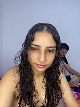 Snapshot of Beauty-and-the-beast- chatting on March 27, 7:14 am Beauty-and-the-beast- online show from March 27, 7:14 am