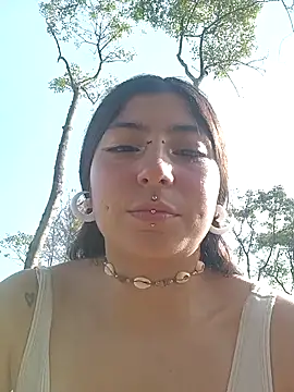 Little Sweett online show from March 4, 1:28 pm