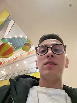 Thiago Jones1 online show from March 15, 3:12 am