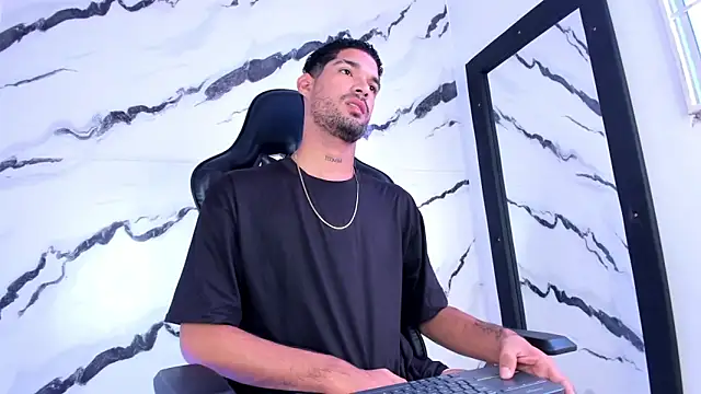 Snapshot of CarlosHotVibes chatting on March 22, 12:41 pm CarlosHotVibes online show from March 22, 12:41 pm