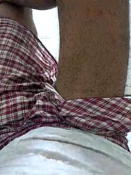 Snapshot of womencock chatting on February 25, 4:05 pm womencock online show from February 25, 4:05 pm