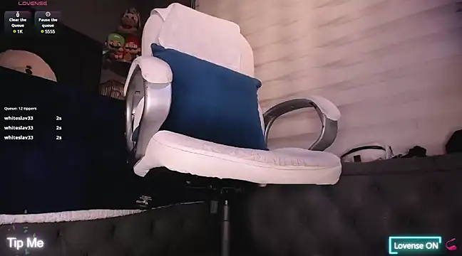 dirty 27cms online show from February 23, 3:24 am