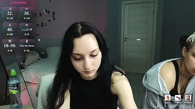 LuxuryLoverss online show from April 23, 12:29 pm