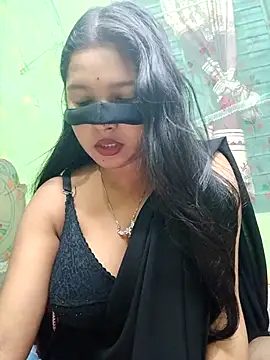 Snapshot of Turshaio chatting on March 23, 7:51 pm Turshaio online show from March 23, 7:51 pm