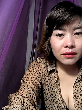 juicy-milu online show from March 16, 12:06 am