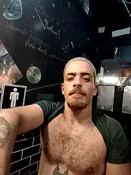 Snapshot of joyboyAct chatting on March 17, 5:22 am joyboyAct online show from March 17, 5:22 am