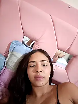 Sexy cloe outdoors online show from March 15, 8:04 pm