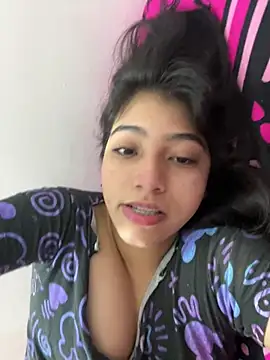 Snapshot of Sexy_mia_outdoors chatting on March 26, 10:26 pm Sexy mia outdoors online show from March 26, 10:26 pm