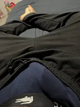 Vireontr1 online show from March 26, 8:25 pm