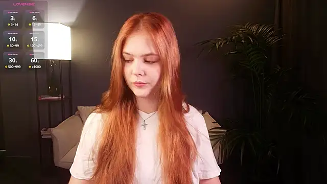 Elle Funning online show from April 3, 2:42 am