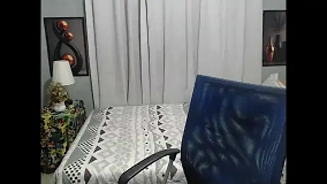 skinnyasianmiah online show from April 17, 10:40 am