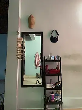 Snapshot of AnelimDagota_ chatting on March 19, 11:47 am AnelimDagota online show from March 19, 11:47 am