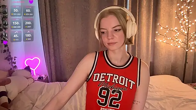 Marry Sornatiko online show from May 9, 3:17 pm