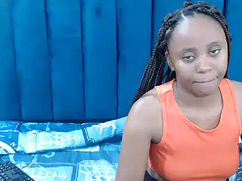 CreamyTea online show from March 18, 8:56 pm