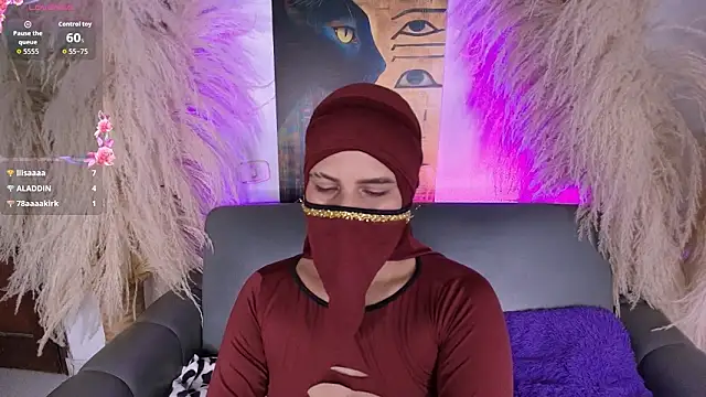 milkk  online show from March 7, 10:18 pm