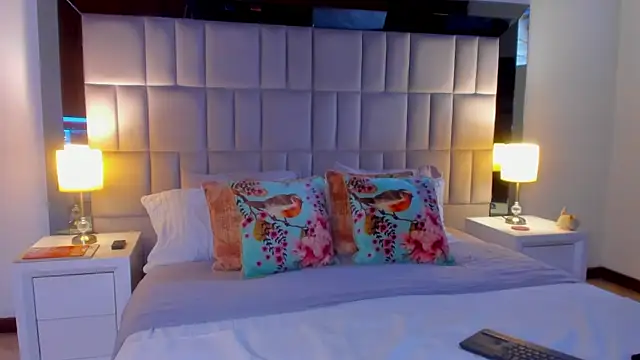 Snapshot of Tiffanyy_Lam chatting on March 30, 10:11 pm Tiffanyy Lam online show from March 30, 10:11 pm