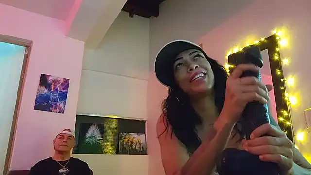 FirexxxDesire69 online show from May 18, 11:43 pm