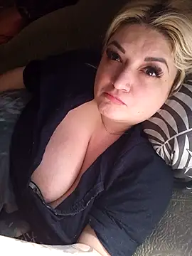 CharleyyCream online show from March 21, 7:46 am