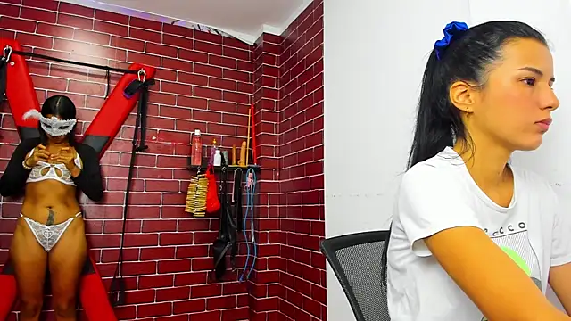 Snapshot of BDSM_FETISHES chatting on March 7, 1:41 pm BDSM FETISHES online show from March 7, 1:41 pm