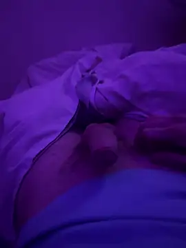 bigcockD2006 online show from March 13, 12:17 am