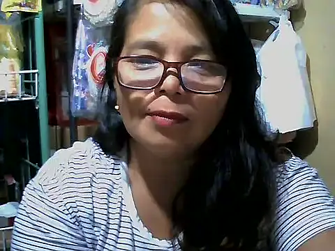 Flowerblossom123 online show from March 23, 1:15 pm