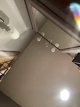 Snapshot of Aarondeweese27 chatting on April 1, 12:22 am Aarondeweese27 online show from April 1, 12:22 am