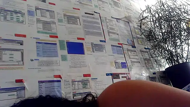 Snapshot of BunnyYT chatting on March 5, 6:53 am BunnyYT online show from March 5, 6:53 am