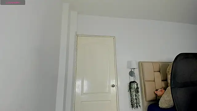 Yasmin cute online show from May 19, 8:37 pm
