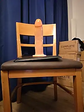 sissy2727 online show from June 10, 1:50 am