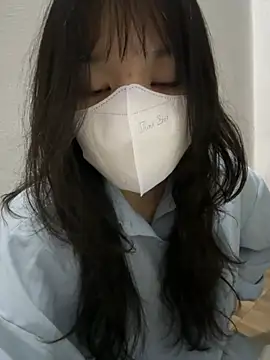 Nancyk6 online show from March 5, 5:20 pm