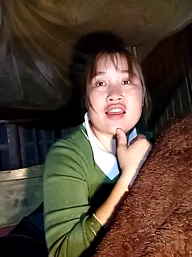 Snapshot of Kathyk7 chatting on March 5, 10:44 am Kathyk7 online show from March 5, 10:44 am