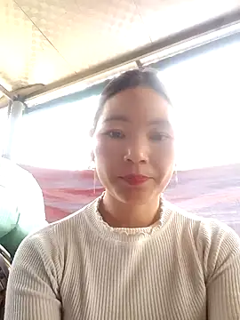 Snapshot of Salyk5 chatting on March 29, 5:51 am Salyk5 online show from March 29, 5:51 am