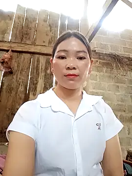 Snapshot of Salyk5 chatting on April 4, 3:16 am Salyk5 online show from April 4, 3:16 am