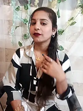 lovely-girl99 online show from March 18, 6:05 am