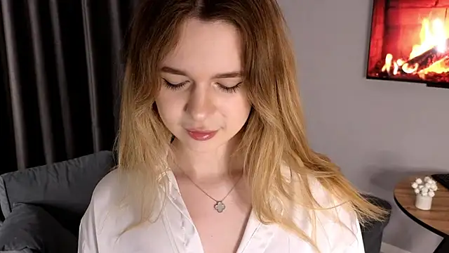 JeanaTownsend online show from May 15, 2:13 pm