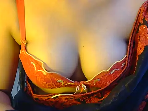 strip sunshine online show from May 13, 4:43 am