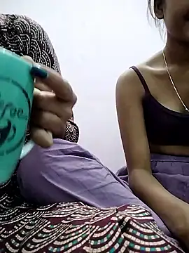 Snapshot of Karishma_88 chatting on March 14, 6:08 am Karishma 88 online show from March 14, 6:08 am